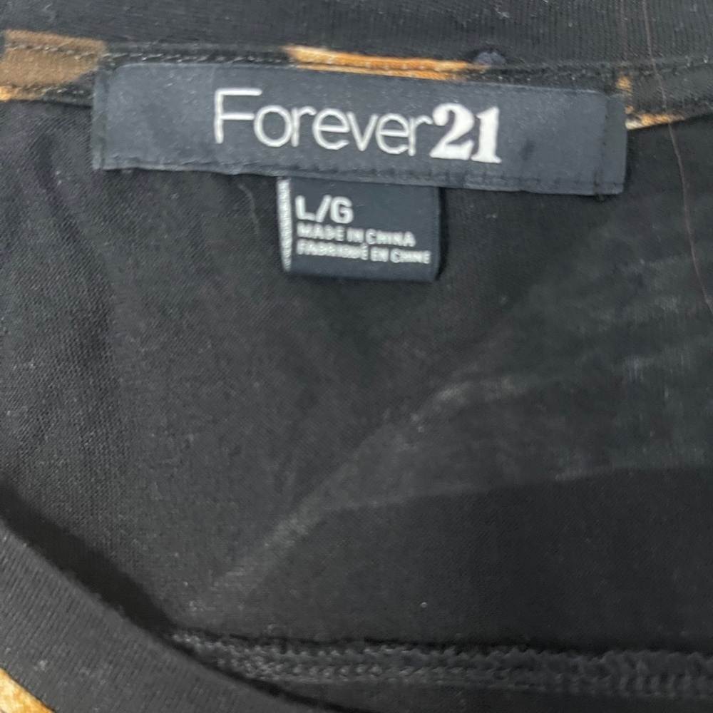 Forever 21 Leopard print‎ top - Picture 7 of 8